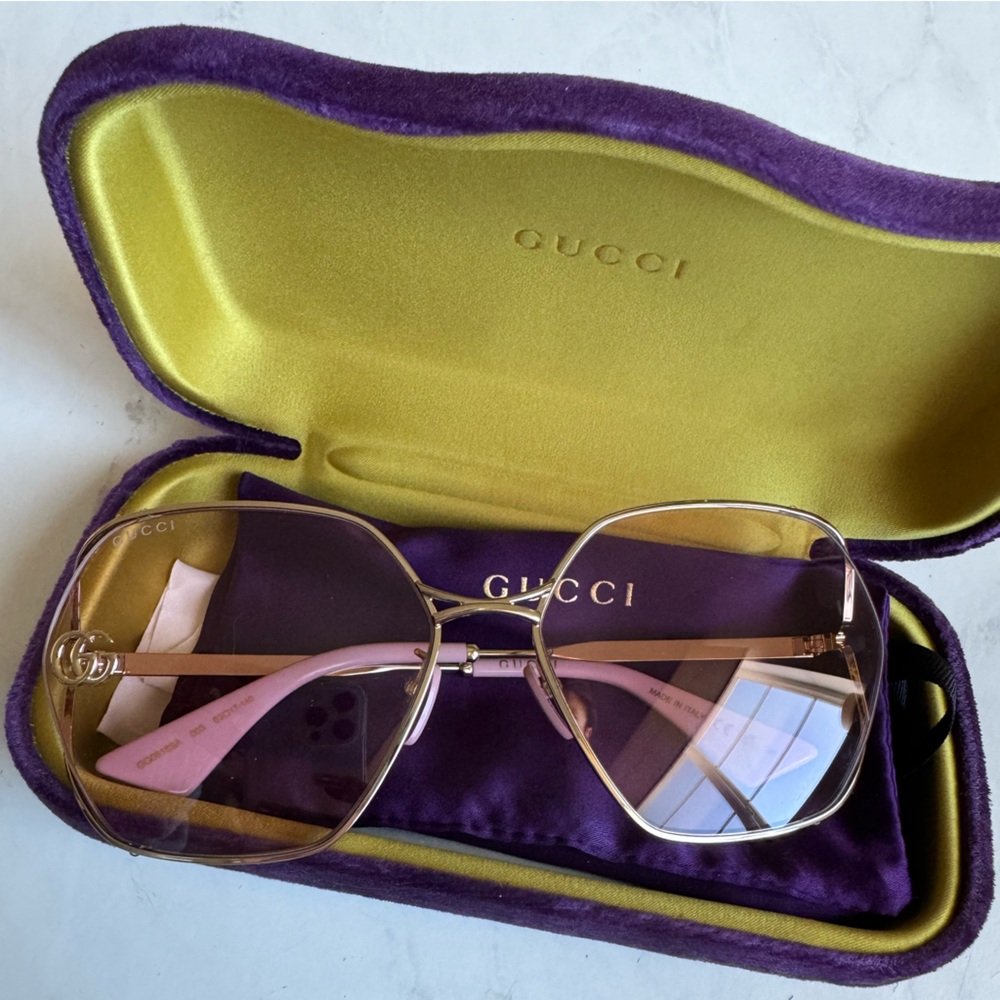 Pink oversized Gucci sunglasses